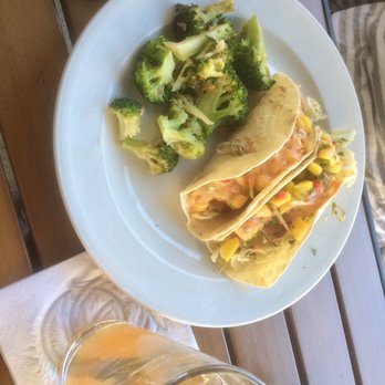 Barrett's Grill - mahi-mahi fish tacos with a side of broccoli - New American Near Me - Hunt Valley, Maryland