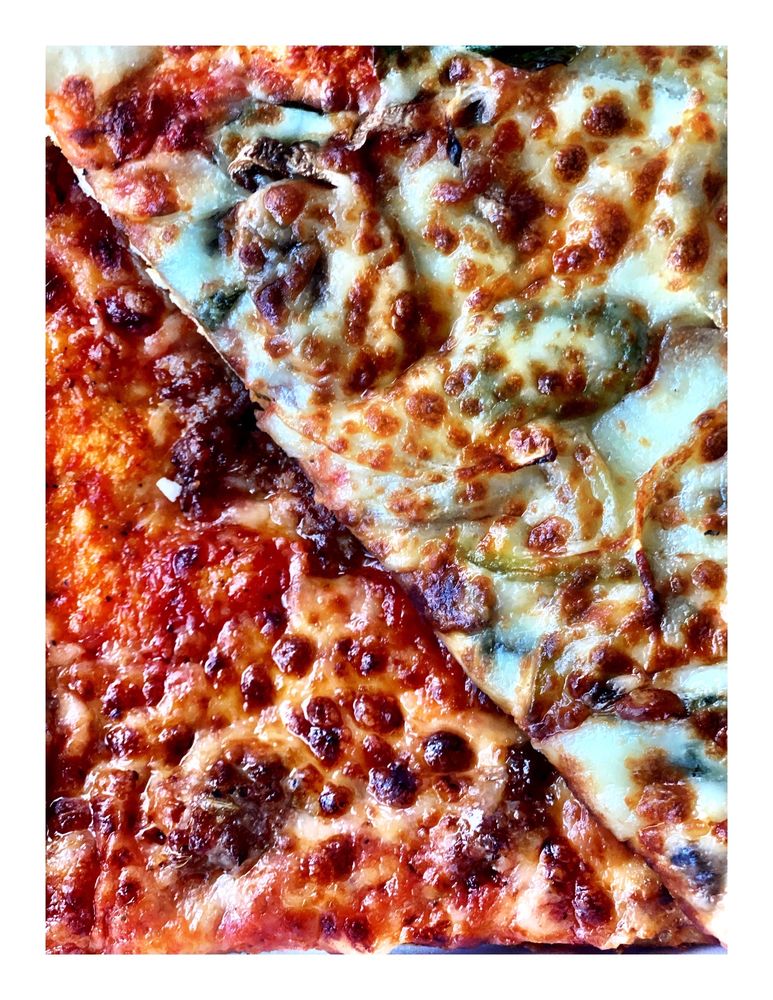 Food from Si-Pie Pizzeria