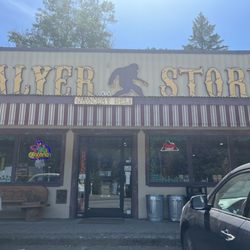 Salyer Store