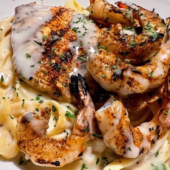 Outback Steakhouse - Queensland Chicken and Shrimp pasta - Steakhouses Near Me - Desoto, Texas