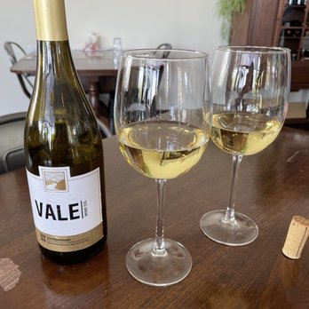 Italianesque - Vale wine - Italian Near Me - Nampa, Idaho Italianesque - Vale wine - Italian Near Me - Nampa, Idaho