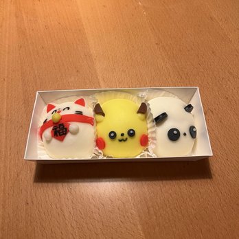 Lucky Sakura - Mango flavor, passion fruit popping boba, lychee popping boba - Desserts Near Me - West Covina, California Lucky Sakura - Mango flavor, passion fruit popping boba, lychee popping boba - Desserts Near Me - West Covina, California