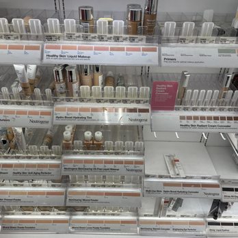Target - Department Stores Near Me - Upland, California