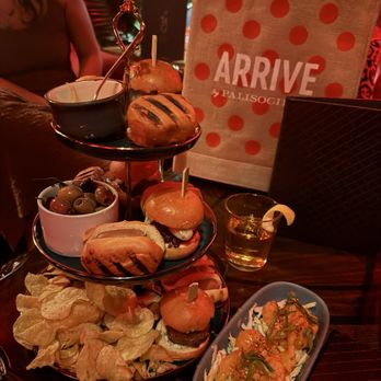 Madame George - Cocktail Bars Near Me - New York, New York