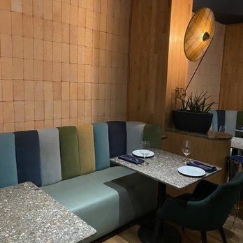 Luisa - Dining banquette - Spanish Near Me - San Juan, Puerto Rico