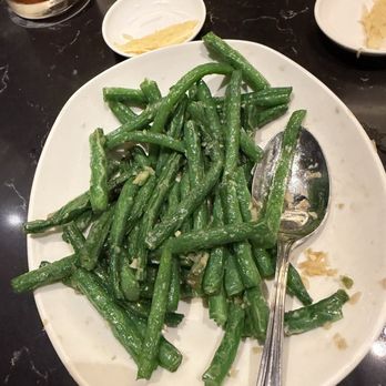 Din Tai Fung - String Beans with Garlic - Shanghainese Near Me - Glendale, California Din Tai Fung - String Beans with Garlic - Shanghainese Near Me - Glendale, California