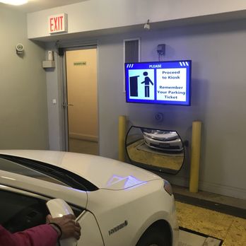 125 Verticle Parking - Automated parking! - Parking Near Me - New York, New York 125 Verticle Parking - Automated parking! - Parking Near Me - New York, New York