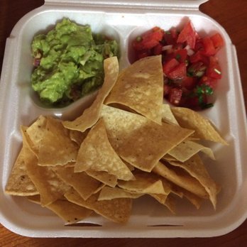 El Tapatío - Side order of chips and guacamole. - Mexican Near Me - Burbank, California El Tapatío - Side order of chips and guacamole. - Mexican Near Me - Burbank, California