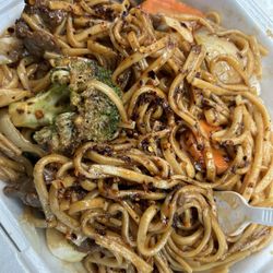 Hk Seafood & Wings - Beef lo mein