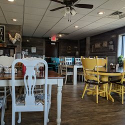 Country Cafe - 13 tables here, plenty of space for large groups and social distancing
