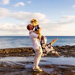 Ben Kottke Photography - Post proposal bliss- Olowalu point