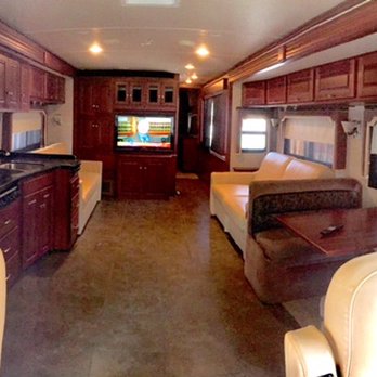 1. Americas Best RV's