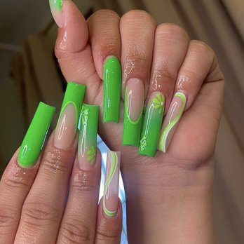 Chi Nail Spa - this is what I asked for. I wanted to swap the color for a more minty color. she didnt do the flowers or swirls on the pinky. - Nail Technicians Near Me - Reno, Nevada Chi Nail Spa - this is what I asked for. I wanted to swap the color for a more minty color. she didnt do the flowers or swirls on the pinky. - Nail Technicians Near Me - Reno, Nevada