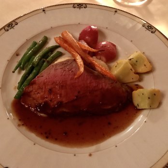 The Hobbit - Filet mignon w/ truffle sauce (tasty) - French Near Me - Orange, California