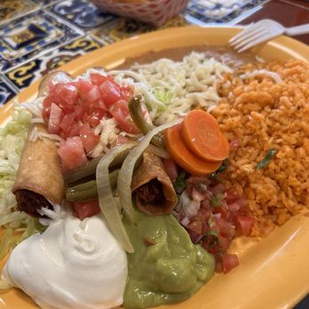 Los Pericos - Flautas Specialty $12 combo special - Mexican Near Me - Hayward, California Los Pericos - Flautas Specialty $12 combo special - Mexican Near Me - Hayward, California
