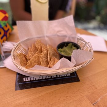 The Rogers Garden - Gauc & chips - Cocktail Bars Near Me - Brooklyn, New York