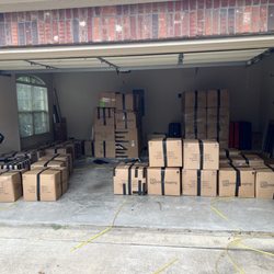 1st Move International - Our boxes safe and sound arrived to our garage ! What an excellent service !