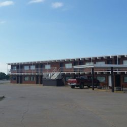 Camelot Inn