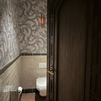 Mott 32 - The private stalls are so spotless and come with self closing lids. - Chinese Near Me - Las Vegas, Nevada
