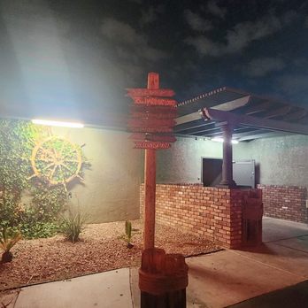 Starboard Tack - exterior - Cocktail Bars Near Me - Las Vegas, Nevada Starboard Tack - exterior - Cocktail Bars Near Me - Las Vegas, Nevada