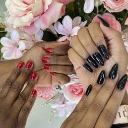 Dip and acrylic nail sets Dip and acrylic nail sets