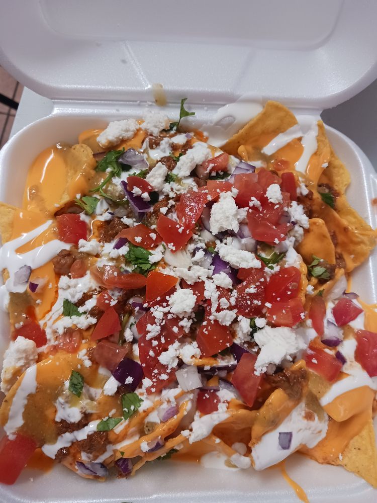 Amber's Deli & More Logo