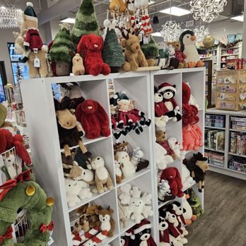 Sugar Magnolia - The Stuffed Animal area in the store. - Candy Stores Near Me - Roanoke, Virginia Sugar Magnolia - The Stuffed Animal area in the store. - Candy Stores Near Me - Roanoke, Virginia