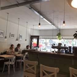 Selma's - Front of cafe