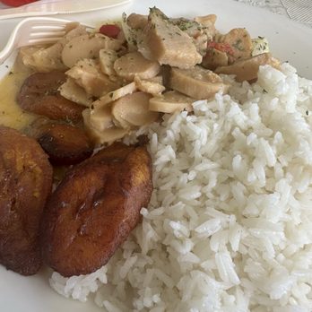 Brooks Restaurant And Bar - Conch rice plantains - Caribbean Near Me - St. Thomas, Virgin Islands