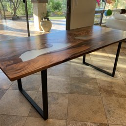 Kitchen table. Kitchen table.