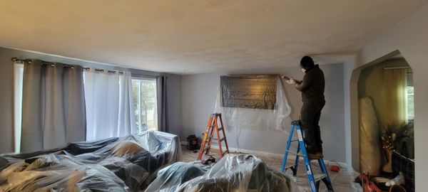 Four Seasons Maintenance Logo