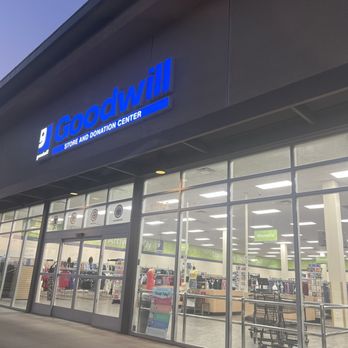 Goodwill Store & Donation Center - Really clean and inviting Goodwill in Torrance - Thrift Stores Near Me - Torrance, California