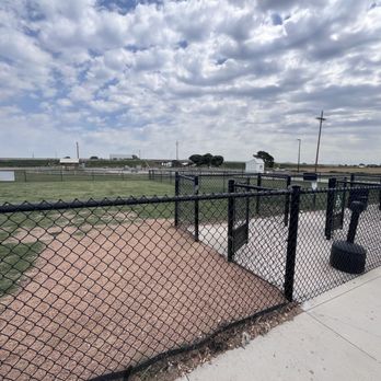 Love's Travel Stop - 2 dog parks, large and small dog - Gas Stations Near Me - Amarillo, Texas