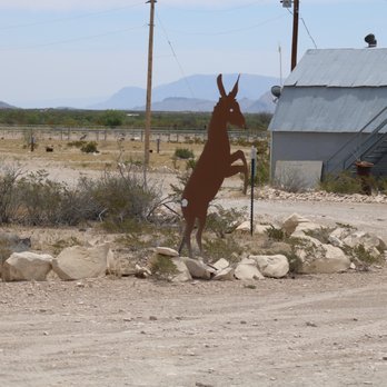 Little Burro Country Store - Steel Art - Convenience Stores Near Me - Alpine, Texas