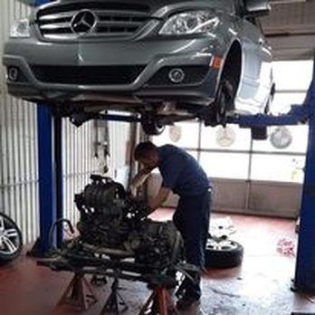 Spécialiste Euro Tech - Auto Repair Near Me - Pierrefonds, Quebec Spécialiste Euro Tech - Auto Repair Near Me - Pierrefonds, Quebec