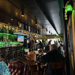 The Galway Irish Public House - Large bar area