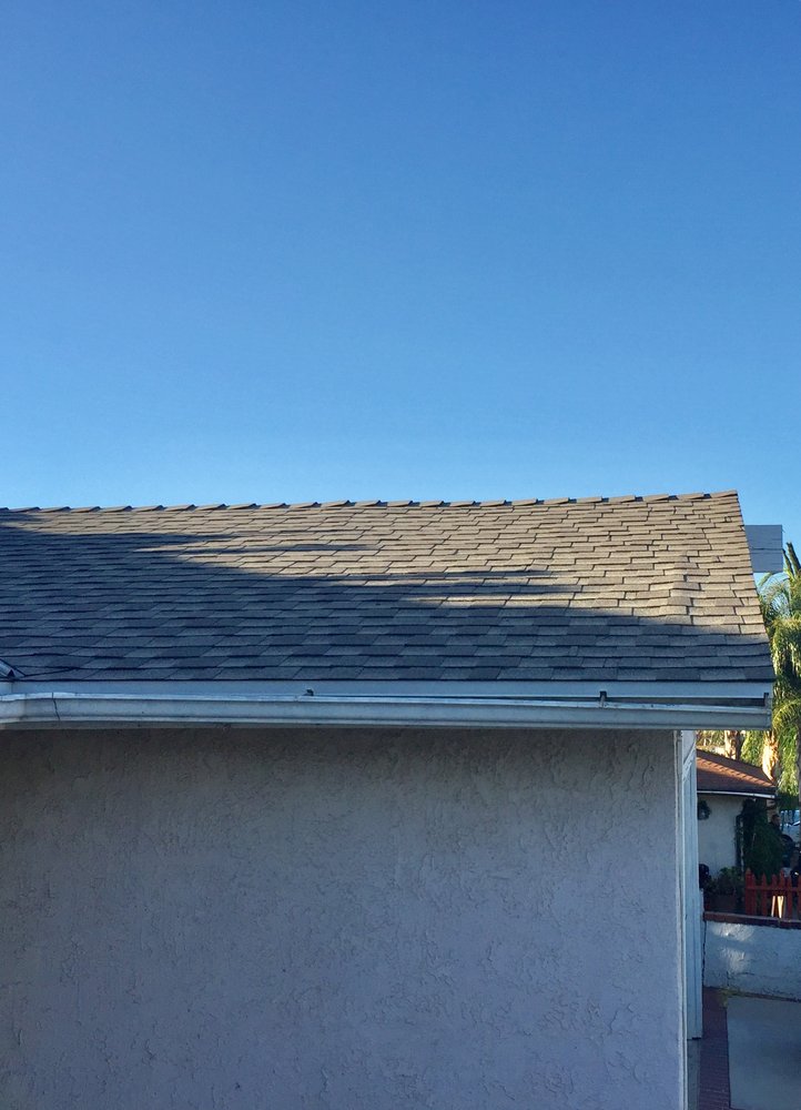 Slide of B & M Roofing