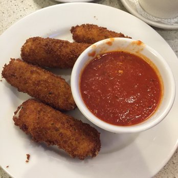 Cross Bay Diner - Mozzarella sticks - American Near Me - Howard Beach, New York