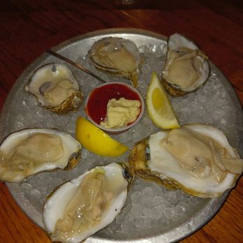 Floyds - Pearland - $6  half dozen happy hour. - Seafood Near Me - Pearland, Texas