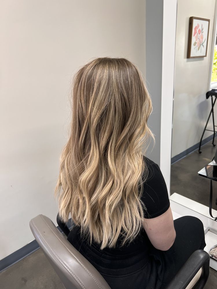 ROOTED HAIR CO Updated October 2024 43 Photos & 28 Reviews 4965