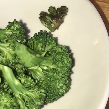 Applebee's Grill + Bar - Broccoli with mold. - American Near Me - Pinole, California