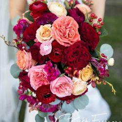 Elena's Flowers - Nicole's bridal bouquet
