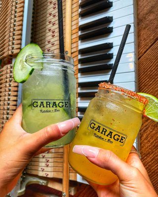 GARAGE Kitchen + Bar by null
