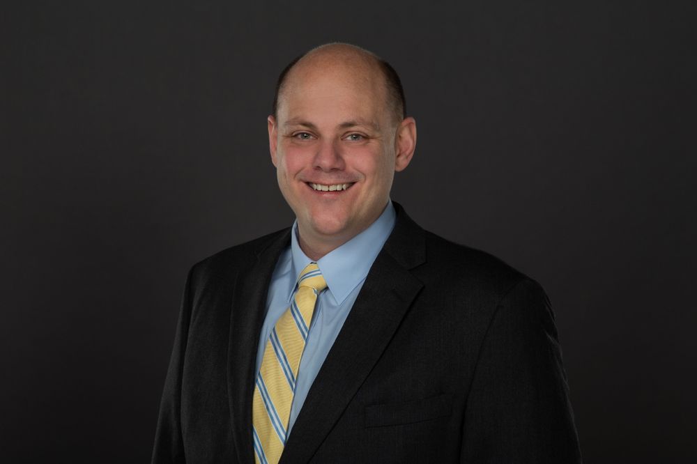 Steven Meek M.D. - grief counselor in Sioux Falls, SD