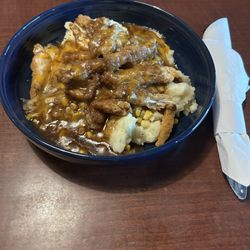 Johnny & Hons Smokehaus - Chicken Mashed Potato Bowl