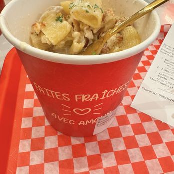 Lulu Pasta Bar - Another parm bacon chicken pasta - Italian Near Me - Montreal, Quebec