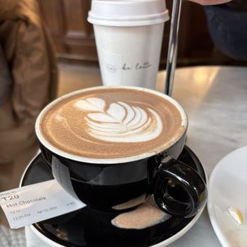 Tatte Bakery & Cafe | Cambridge Crossing - Hot chocolate beverage - Breakfast & Brunch Near Me - Cambridge, Massachusetts