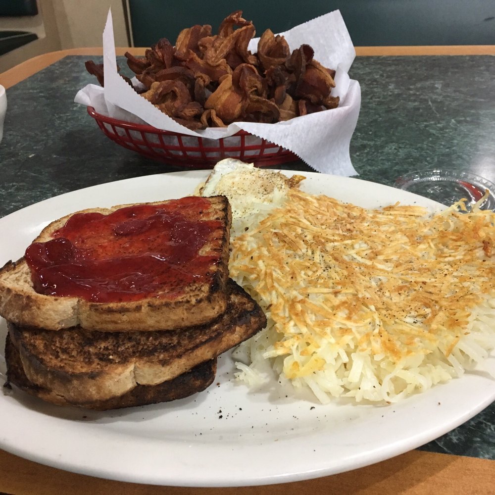 Tony's I-75 Restaurant - Diners Near Me - Birch Run, Michigan Tony's I-75 Restaurant - Diners Near Me - Birch Run, Michigan