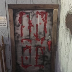 Undead Maze - Enter...if you dare! Muahahahahahaha!!