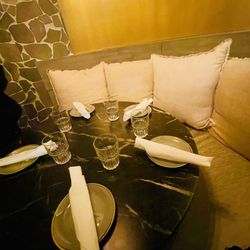 Crab Cab - Our Seating!